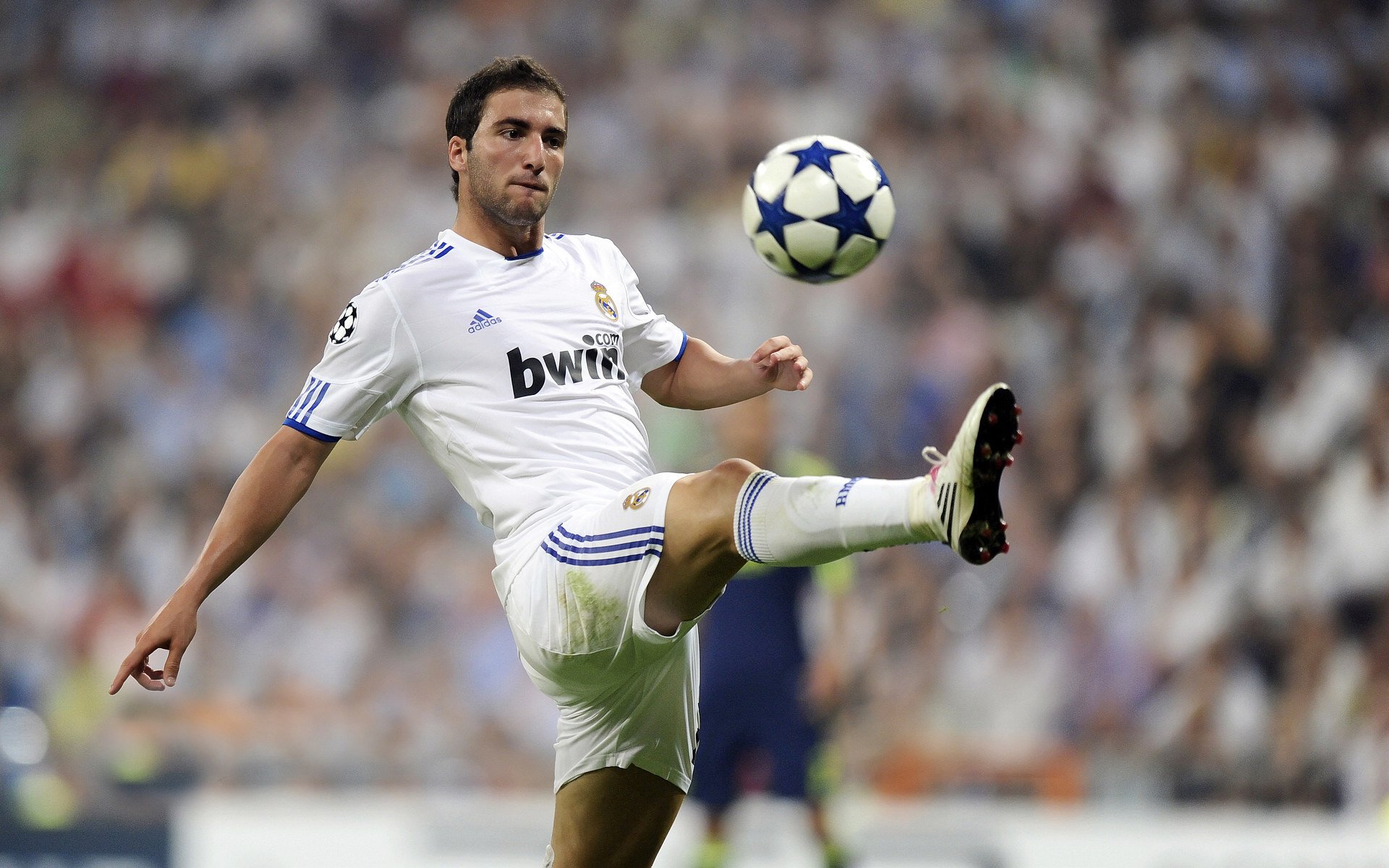 KPL关键比赛精彩回顾，kpl比赛现场